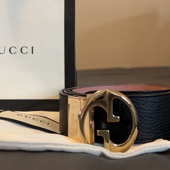 Womens Gucci reversible belt - Picture 3 of 5